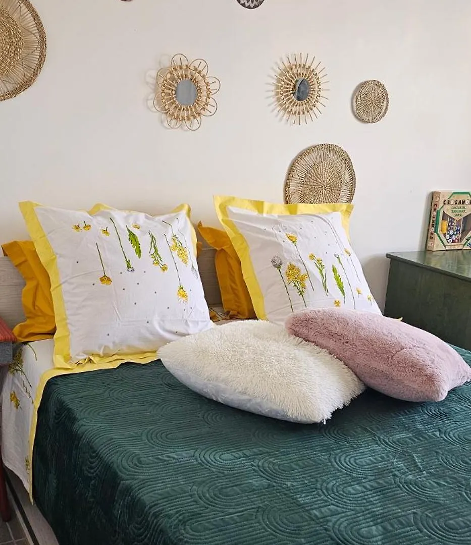 Appartement Loge Au Ptitbonheur à Savasse 0*,